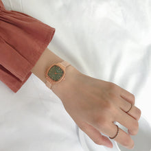 Load image into Gallery viewer, Women Fashion Casual Retro Luxury Small Square Wheat Ear Printing Watch Ladies Rose Gold Quartz Watch