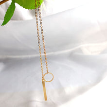 Load image into Gallery viewer, Fashion Simple Retro Sweet Elegant Metal Circle Pendant Clavicle Chain Necklace Women Jewelry Gift