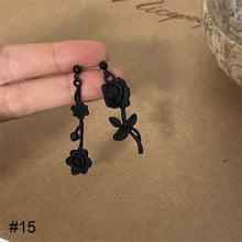 Load image into Gallery viewer, Fashion Vintage Earrings Niche Alloy Ear Studs Earrings Women Temperamental Earrings Jewelry Accessories