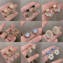 Load image into Gallery viewer, Versatile Niche Earrings Fashion Delicate Alloy Ear Studs Zircon Pearl Earrings Women Jewelry Accessories