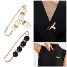 Load image into Gallery viewer, Temperamental Imitation Pearl Brooch Multifunctional Waist Retraction Pin Decoration Buckle Brooch Clothing Accessory