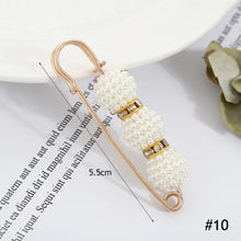 Load image into Gallery viewer, Temperamental Imitation Pearl Brooch Multifunctional Waist Retraction Pin Decoration Buckle Brooch Clothing Accessory