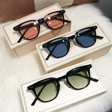Load image into Gallery viewer, Creative Rice Nail Square Frame Polarized Sunglasses UV Protection Sunglasses Men and Women Outdoor Travel Glasses