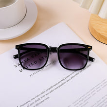 Load image into Gallery viewer, Creative Square Frame Polarized Sunglasses UV Protection Sunglasses Men and Women Outdoor Travel Glasses