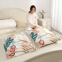 Load image into Gallery viewer, Vacuum Bag Reusable Vacuum Storage Bags For Cloth Compressed Bag Hand Pump Travel Save Space Seal Blanket Organizer
