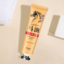 Load image into Gallery viewer, Horse Oil Foot Air Cream Foot Care Autumn and Winter Dry Feet Moisturizing Horse Oil Foot Protection Cream Foot Clearing Cream