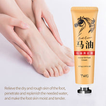 Load image into Gallery viewer, Horse Oil Foot Air Cream Foot Care Autumn and Winter Dry Feet Moisturizing Horse Oil Foot Protection Cream Foot Clearing Cream