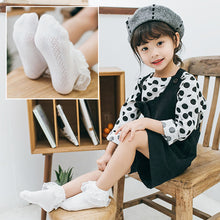 Load image into Gallery viewer, New Summer Baby Girls Kids Mesh Socks Lace Ruffle Frilly Ankle Short Sock Breathable Princess Children Girl Dance Socks