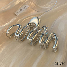 Load image into Gallery viewer, Women Alloy Wave Hair Claw Clip Hairpin Exquisite Trendy Geometric Hair Clip Headwear Hair Accessory