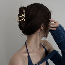 Load image into Gallery viewer, Elegant Rose Alloy Hairpin Fashion Temperamental Flower Hair Claw Clip Headwear Hair Accessory for Women