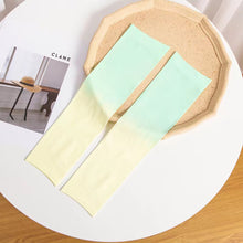 Load image into Gallery viewer, Gradient Cool Cycling Sleeve Sport Cooling Arm Sleeves Anti-sunburn Sunscreen Uv Sports Safety Fitness Body Building Entertainment