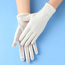 Load image into Gallery viewer, Summer Ice Silk Sunscreen Gloves Uv Protection Riding Driving Fishing Thin Model Non-Slip Touch Screen Gloves Outdoor Sunscreen Equipment