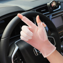 Load image into Gallery viewer, Summer Ice Silk Sunscreen Gloves Uv Protection Riding Driving Fishing Thin Model Non-Slip Touch Screen Gloves Outdoor Sunscreen Equipment