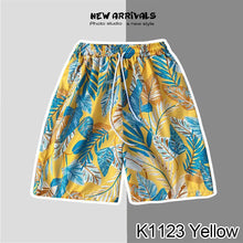 Load image into Gallery viewer, Summer Seaside Vacation Floral Shorts Men's Five-quarter Pants Casual Large Size Hawaiian Shorts Loose Beach Pants - Leaf Style