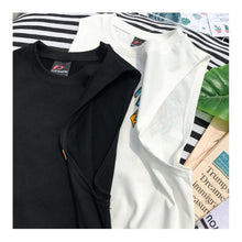 Load image into Gallery viewer, Summer Loose Fitting Casual Printed Vest Skin-friendly Breathable Sleeveless Sports Top Vest for Men