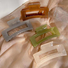 Load image into Gallery viewer, 1Pc Women Simple Vintage Square Large Gripper Geometric Hair Clips Fashion All-match Hair Accessories