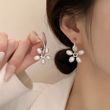 Load image into Gallery viewer, Temperamental Flower Imitation Pearl Earrings Niche Unique Alloy Ear Studs Earrings Jewelry Accessories for Women