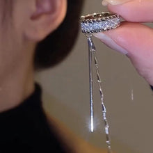 Load image into Gallery viewer, 1Pc Sparkling Shiny Rhinestone Chain Fake Cartilage Piercing Jewelry Crystal Tassel Clip Earring For Women