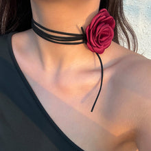 Load image into Gallery viewer, Romantic Gothic Big Rose Flower Clavicle Chain Necklace for Women Ladies Korean Fashion Adjustable Rope Choker Y2K Accessories