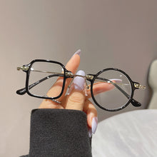 Load image into Gallery viewer, Women Men Steampunk Square Round Anti-UV Sunglasses Luxury Personality Sun Glasses Punk Shades Eyewear Eyeglasses