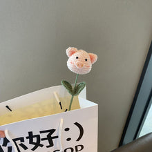 Load image into Gallery viewer, 1Pc Balloon Pig Braiding Finished Handmade Wool Crochet Cute Piglet Bouquet Creative Bouquet Wedding Decoration