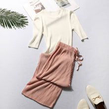Load image into Gallery viewer, Women's Pleated Loose Ice Silk Casual Cropped Pants Wide Leg Trouse Dance Pants