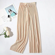 Load image into Gallery viewer, Women's Pleated Loose Ice Silk Casual Cropped Pants Wide Leg Trouse Dance Pants