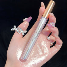 Load image into Gallery viewer, Liquid Highlight Contouring Nose Silhouette Face Lightening Long-lasting Highlight Liquid Face Makeup Cosmetics