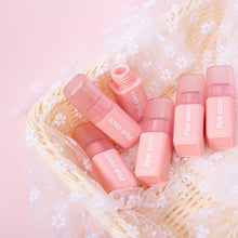 Load image into Gallery viewer, Matte Velvet Lip Gloss Waterproof Non-fading Non-sticky Portable Lip Glaze Women Lip Makeup Cosmetics