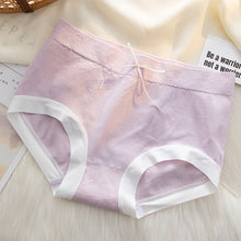 Load image into Gallery viewer, Midwaist Seamless Women Pure Cotton Crotch Antibacterial Underwear Cute Girl Wood Ear Side Belly Briefs