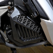 Load image into Gallery viewer, Carbon Fibre Motorcycle Radiator Cover Panel Cover For Honda Click 125i/150i 125 V2