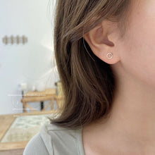 Load image into Gallery viewer, 3pairs/set Simple Silver Earrings Flower Star Animal Earrings Versatile Alloy Earrings Ear Studs Women Jewelry