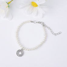 Load image into Gallery viewer, Fashionable Simple Pearl Bracelet Letter Pendant Pearl Beaded Bracelet Women Hand Jewelry Accessory