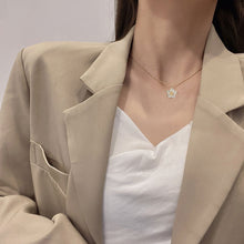Load image into Gallery viewer, Flower Pendant Stainless Steel Collarbone Chain Fashionable Fresh Elegant and Versatile High-end Necklace for Women
