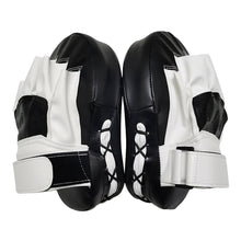 Load image into Gallery viewer, PU Thick Sports Training Hand Target Boxing Sanda Taekwondo Fitness Fighting Training Arc Target Martial Arts Training Protective Gear