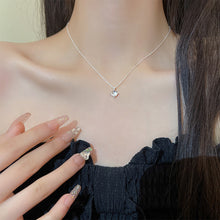 Load image into Gallery viewer, Simple Opal Pendant Necklace Versatile Temperamental Alloy Necklace Clavicle Chain Jewelry Accessory for Women