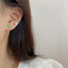 Load image into Gallery viewer, 3pairs/set Colorful Cute Earrings Simple Compact Flower Butterfly Earrings Set Ear Studs Women Jewelry Accessories