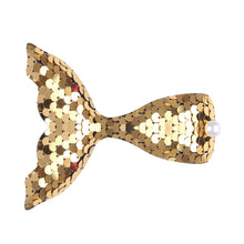 Load image into Gallery viewer, Girls' Sequin Hairpin Beauty Fishtail Style Dazzling Reversible Gradient Sequin Pearl Duckbill Clip Children's Hair Accessories