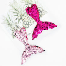 Load image into Gallery viewer, Girls' Sequin Hairpin Beauty Fishtail Style Dazzling Reversible Gradient Sequin Pearl Duckbill Clip Children's Hair Accessories
