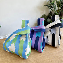 Load image into Gallery viewer, Fashion Knitted Bag Striped Flower Handbag Women's Versatile Handheld Casual Bag Box Lunch Bag