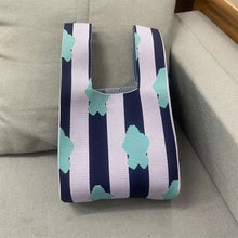 Load image into Gallery viewer, Fashion Knitted Bag Striped Flower Handbag Women's Versatile Handheld Casual Bag Box Lunch Bag
