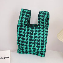 Load image into Gallery viewer, Qianniao Getot Bag Daily Commuter Women's Shoulder Bag Creative Diagonal Handmade Knit Bag Wrist Bag