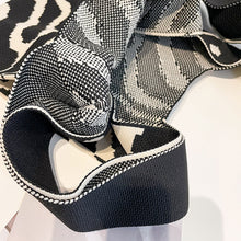 Load image into Gallery viewer, Handmade Zebra-stripe Knit Handbag Casual Wave Lavender Wrist-bag Female Tote Bag Women Reusable Shopping Bags