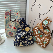 Load image into Gallery viewer, Handmade Knit Handbag Casual Knitted Bag Girls' Floral Color Matching Knitting Wrist-bag Female Tote Bag Women Reusable Shopping Bags