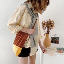Load image into Gallery viewer, Handmade Casual Knitted Bag Solid Color Knitting Wrist-bag Reusable Pleated Bag Large Capacity Folding Shopping Bag Tote Bag