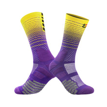 Load image into Gallery viewer, Intermediate Gradient Professional Basketball Football Socks Thick Towel Bottom Non-Slip Riding Socks Sports Accessories 39-45 Yards