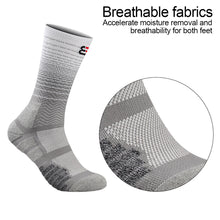 Load image into Gallery viewer, Intermediate Gradient Professional Basketball Football Socks Thick Towel Bottom Non-Slip Riding Socks Sports Accessories 39-45 Yards