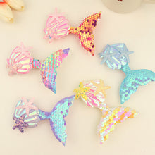 Load image into Gallery viewer, Fashion Sequin Fish Tail Hair Clip Hairpin for Girls with Sparkling Shells and Bangs Ocean Starfish Children's Creative Hair Clip