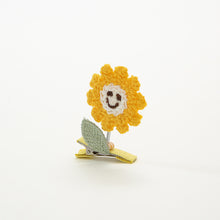 Load image into Gallery viewer, Cute 3D Flower Hairpin Creative Knitting Spring Smiling Face Hairpin Children Fashion Hair Accessories