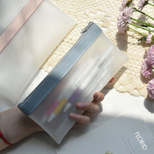 Load image into Gallery viewer, 1Pc Simple Transparent Pencil Case Organizer Pencil Case Pen Bag for Girls Students Cute School Supplies Stationery